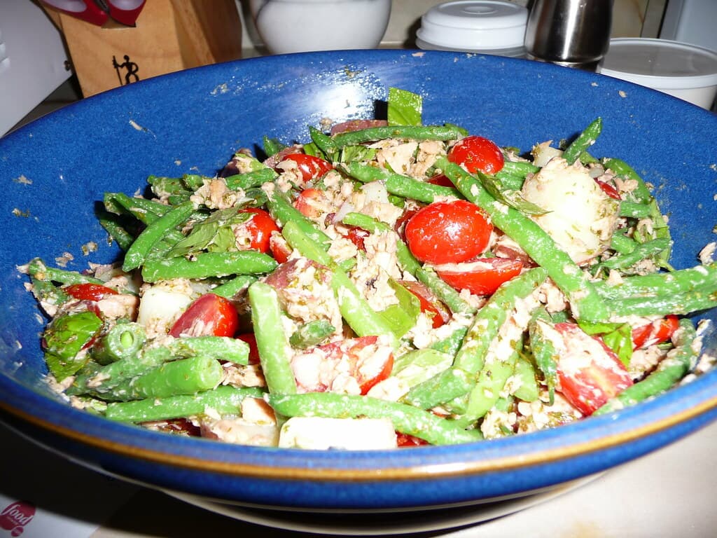 Πράσινα φασολάκια με τόνο