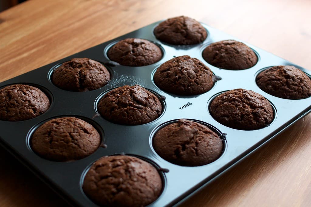 Muffin με καρδιά σοκολάτας